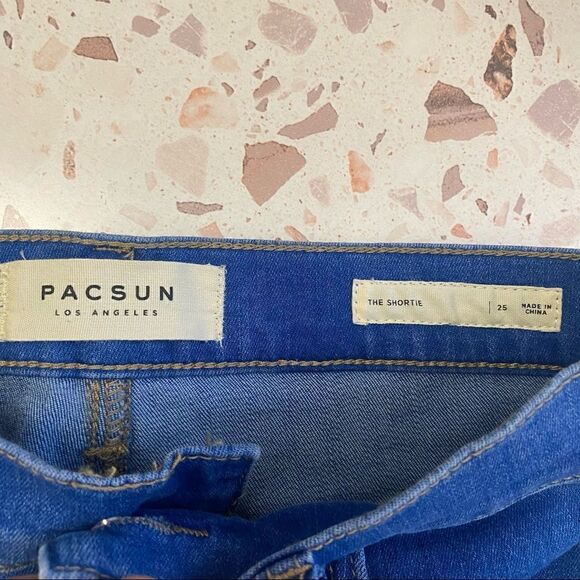 NWT Pacsun the shortie jean shorts - Picture 3 of 7
